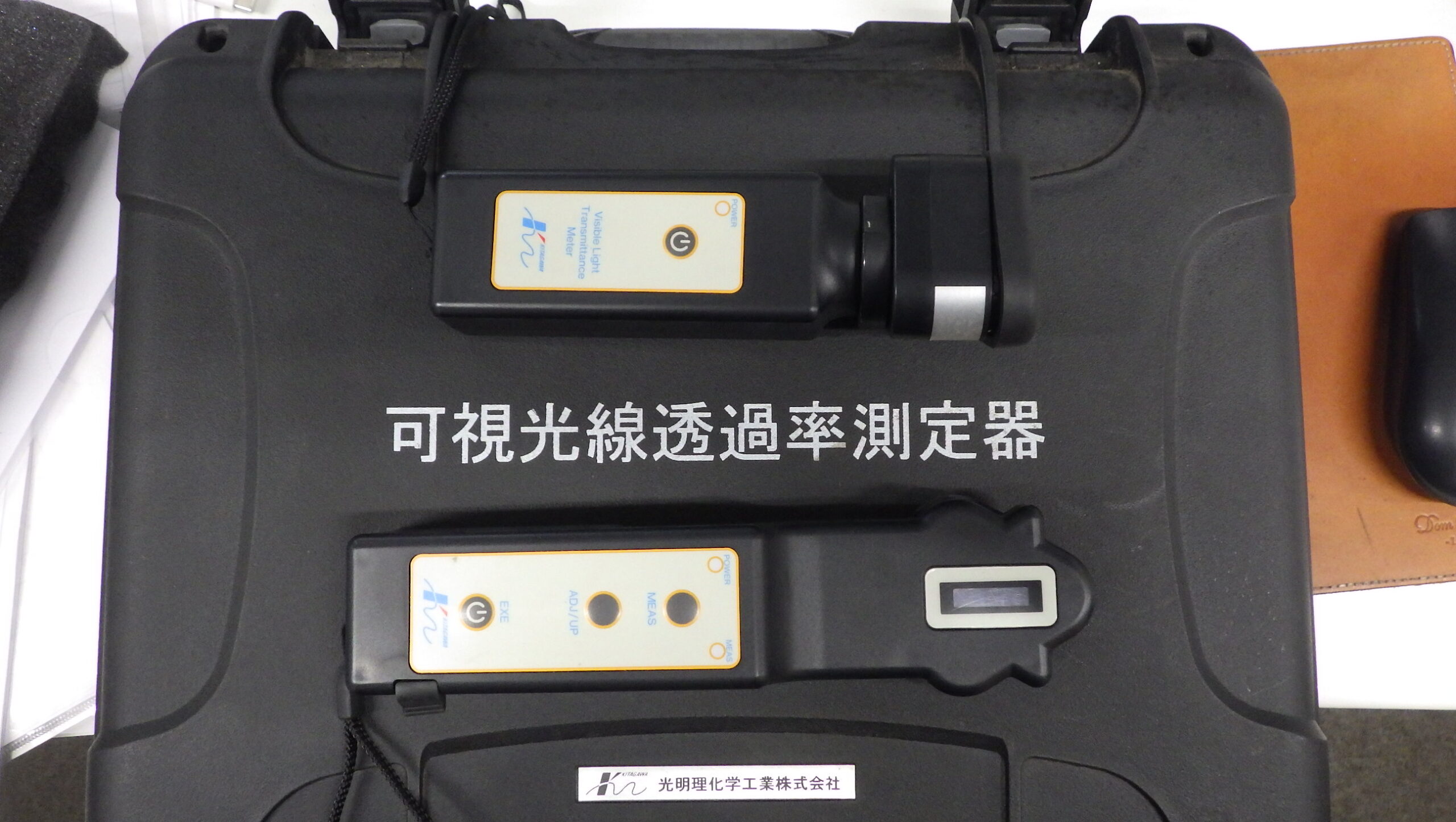 一番人気物 換気ダイスゴーグル可視光線透過率35% ハードケース
